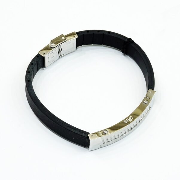 Pulsera Lotus Style | Caucho Negro y Placa de Acero Calada